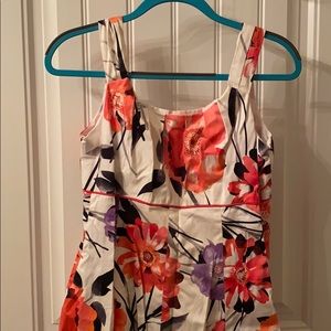 Size 6 Barely Worn Floral Dress with Pockets